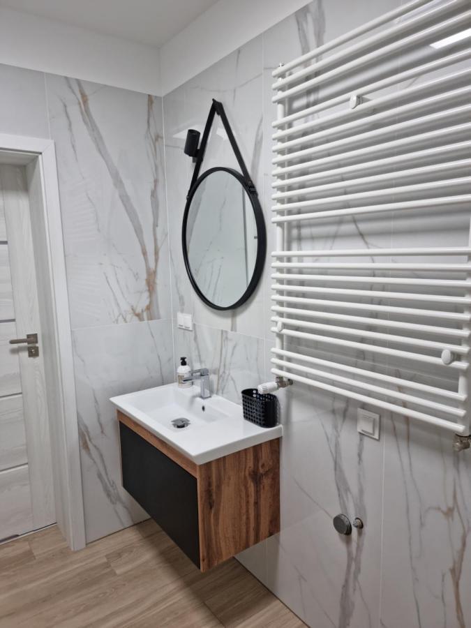 Perlowy Apartament Kutno Kültér fotó